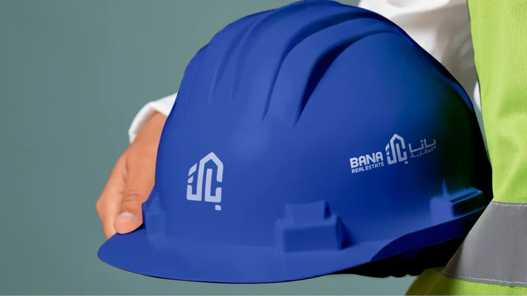 Bana Real Estate: site wear and safety 7